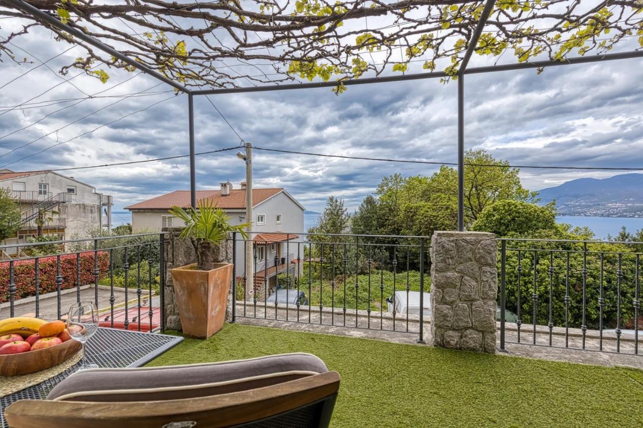 Kostabela - Sea View Apartman Fiume Kültér fotó
