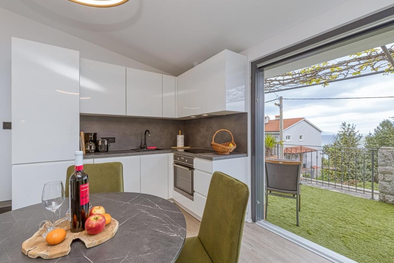 Kostabela - Sea View Apartman Fiume Kültér fotó