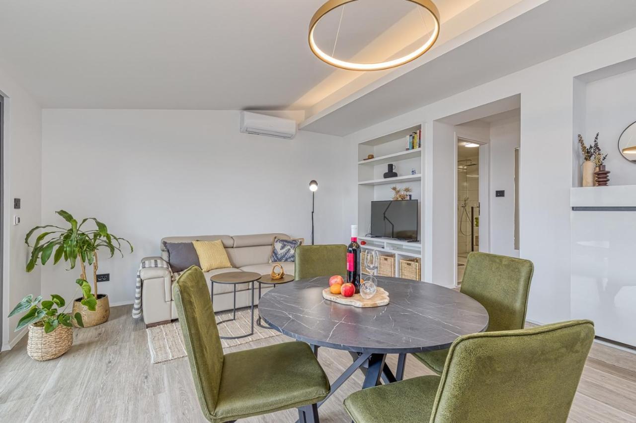 Kostabela - Sea View Apartman Fiume Kültér fotó