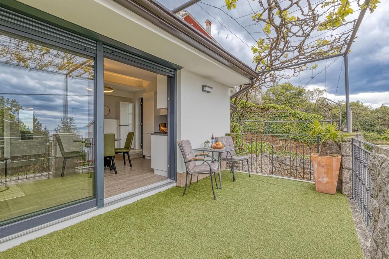 Kostabela - Sea View Apartman Fiume Kültér fotó